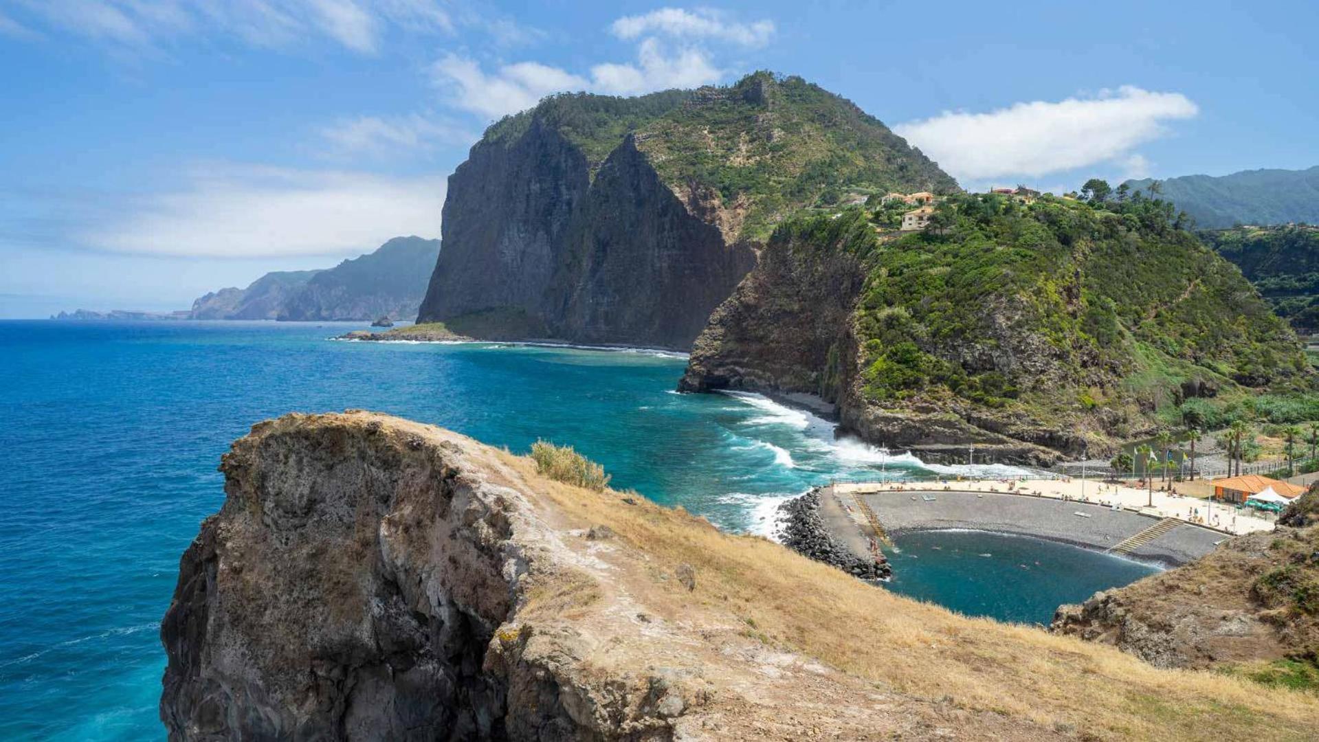 Vivenda Fortim Sao Roque Do Faial Exterior photo