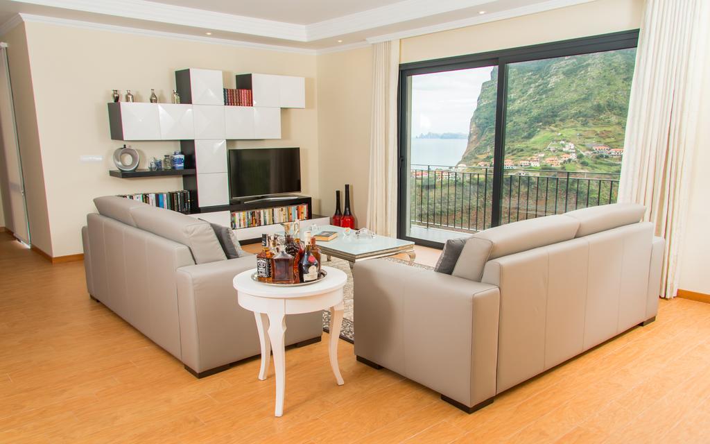 Vivenda Fortim Sao Roque Do Faial Room photo